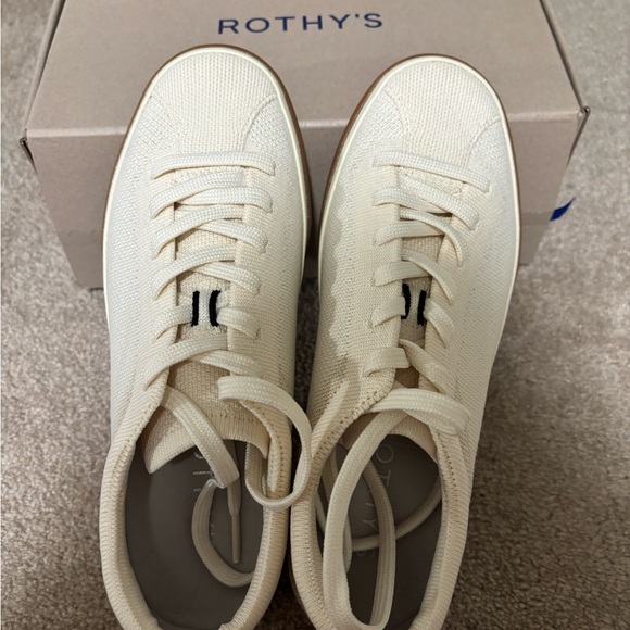 Rothy's Cream Sneakers - Picture 2 of 5